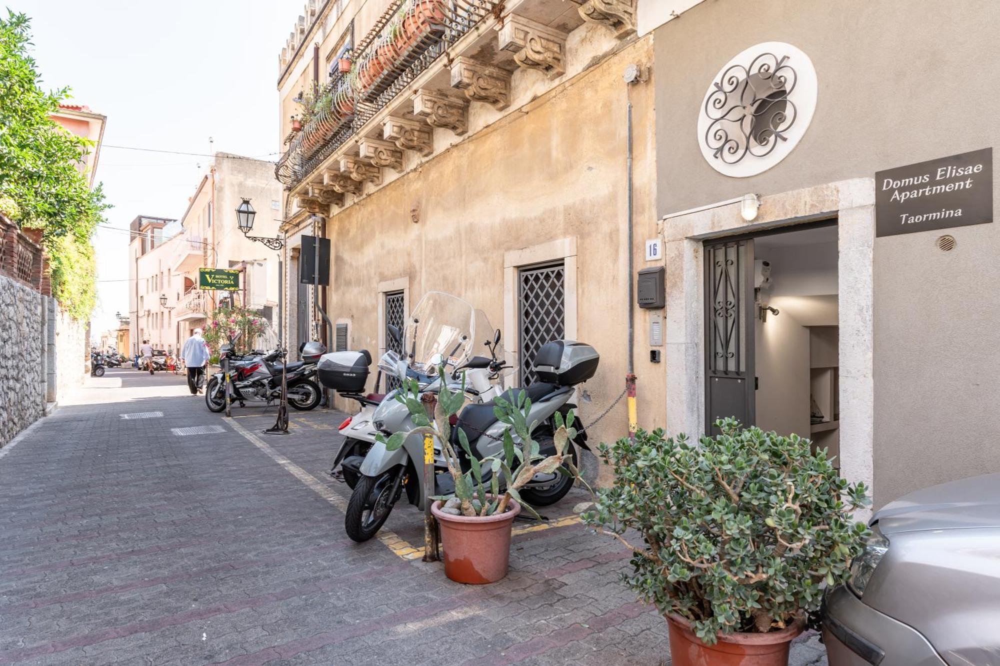 Domus Elisae -